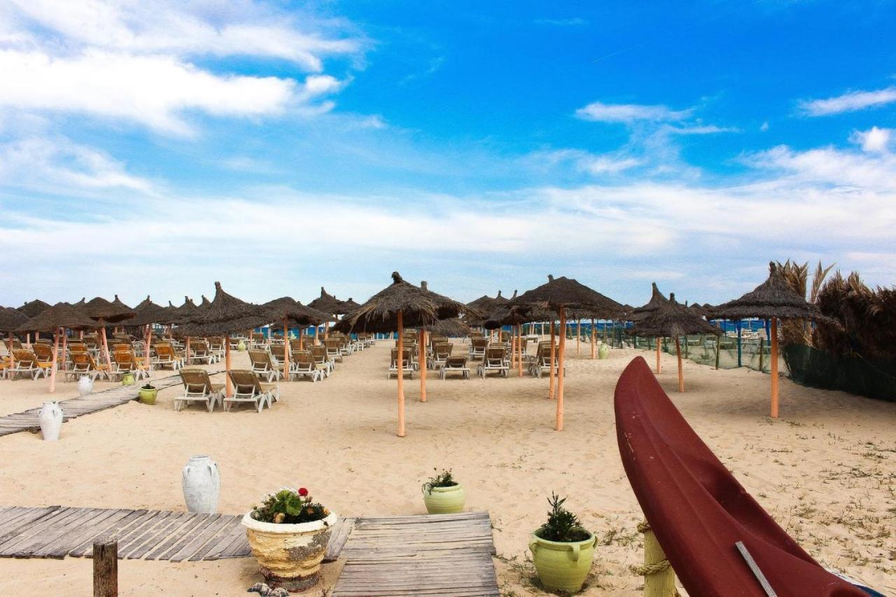 Hotel Nesrine Hammamet Exterior foto